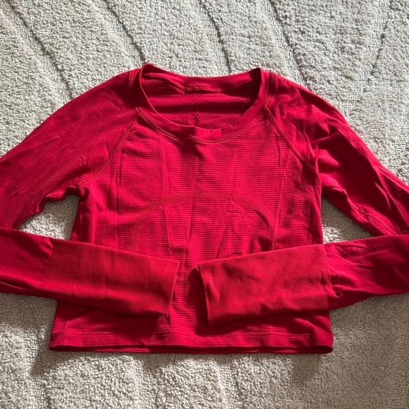 Lululemon Athletica Red Long Sleeve Swiftly - Picture 1 of 3